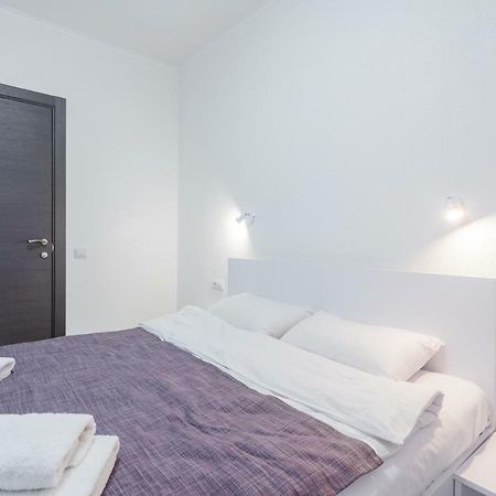 Skyhome Na Nauky Kyjev Exteriér fotografie